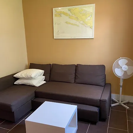 Roza Apartment Orebic
