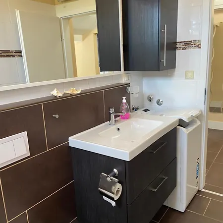 Roza Apartment Orebic