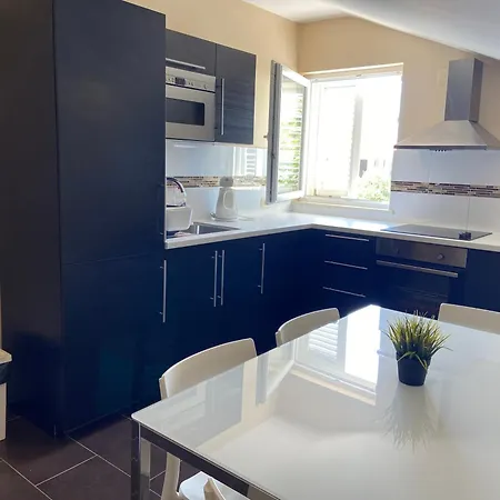 Roza Apartment