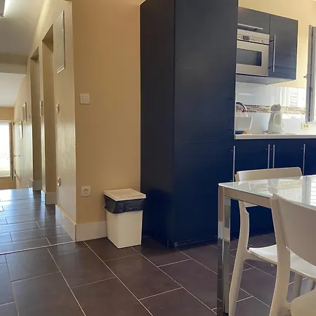 Apartment Roza *